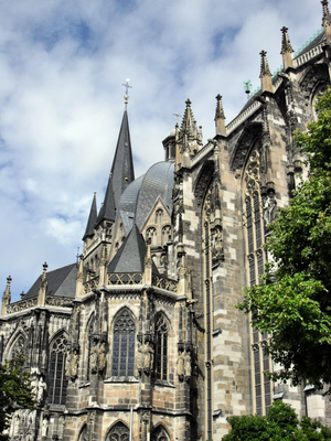 Архитектура построек Карла Великого и ее византийские прототипы