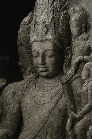 Лики Шивы: Рождение и становление образа в индийском искусстве