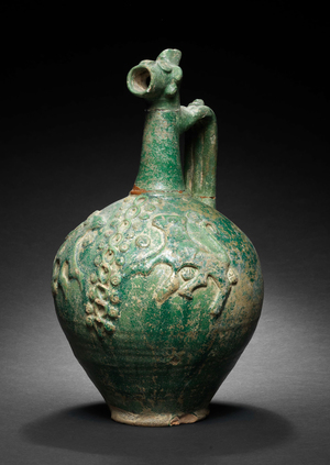 Сосуды в раннем исламском искусстве