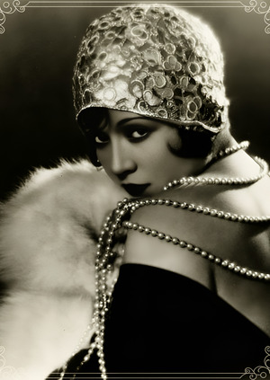 Код времени: как мода 20 века формировала визуальный язык идентичности 