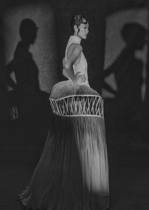 Кринолин как архитектура тела: от Викторианской эпохи до современности