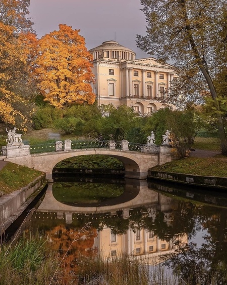 Павловский дворец и его создатели