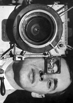 Три роли камеры в документальном кино