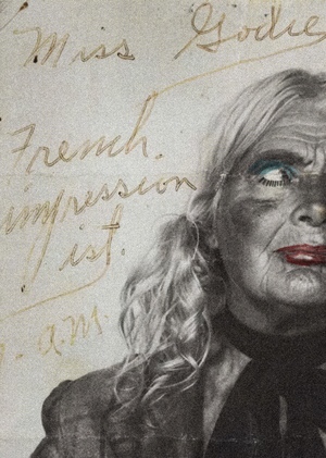 От улицы к институции: жизненный путь работ Ли Годи