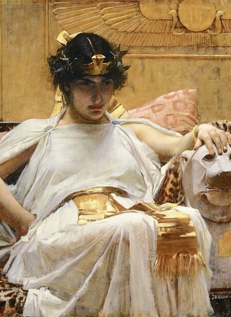 Образ правителя: Сравнительный анализ визуальных атрибутов власти в истории