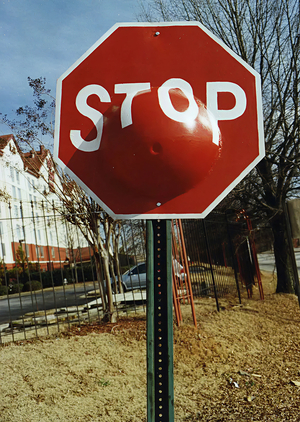 Искусство взлома: визуальный саботаж как форма выражения