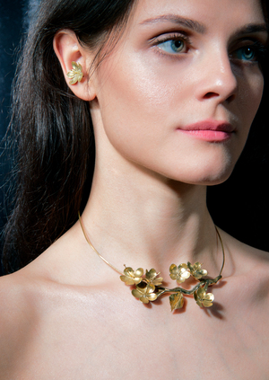 Вишневый цвет