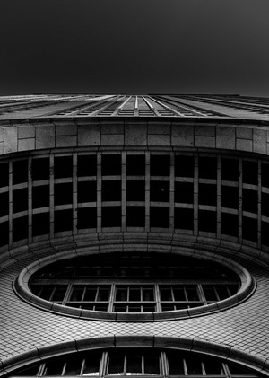 Абстрактный ордер в архитектуре демократий после Второй мировой войны