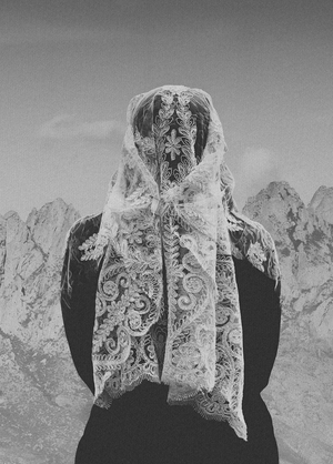 Образ плакальщицы в искусстве