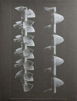 Диалектика формы и функции в фотокнигах о промышленности 