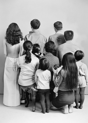 Биографическая составляющая в нарративе авторской фотокниги 