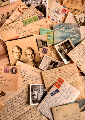 Вторичное присутствие: как письмо создает пространство