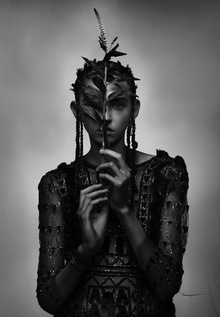 Художник, который переписывает язык моды