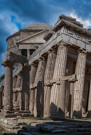 Античный храм. Древняя Греция, этруски и Древний Рим.Сходства и различия.