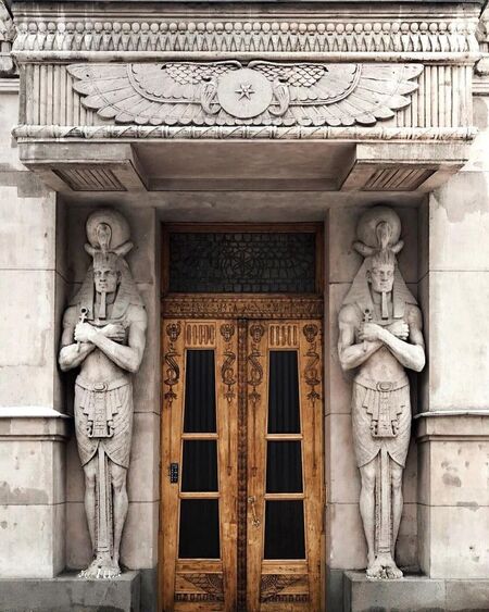 ДРЕВНЕЕГИПЕТСКИЕ МОТИВЫ В АР-НУВО И АР-ДЕКО