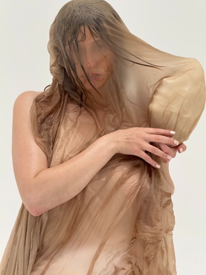 Рецепция поз и жестов античности в современной модной фотографии