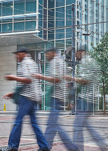 Движение через фотографические методы и приёмы