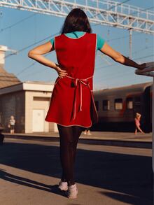 Глава III. По эту сторону окна. Часть 1