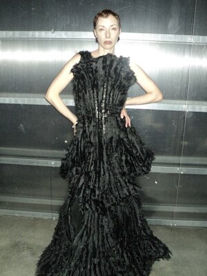 Авторское изделие: участие в выставке «Поворот времен» и показе «AUXI»