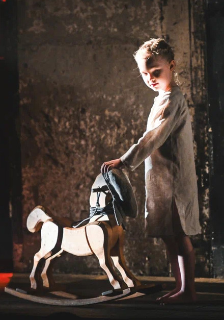 ПОСТАНОВКА «ДЕРЕВЯННЫЕ КОНИ» В ТЕАТРЕ НА ТАГАНКЕ ГЛАЗАМИ АРТ-ДИРЕКТОРОВ