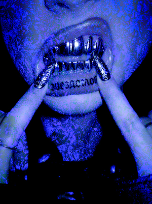 Плакаты для протестного рэп-фестиваля звездослов