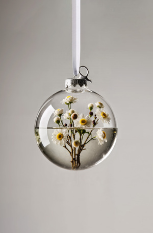 Елочная игрушка// в рамках проекта интерьера флористического коворкинга