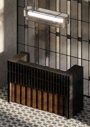 Стойка ресепшн в креативном пространстве 