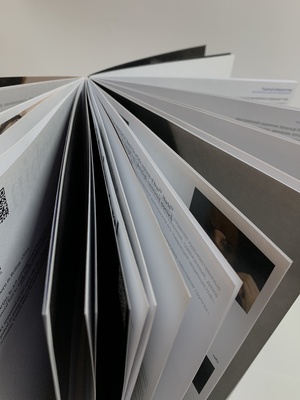 Catalog
of experimental works
of artists with a face