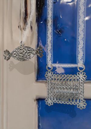 козленок в коробке