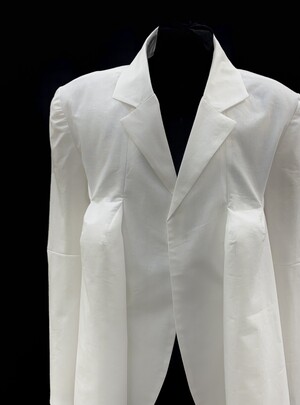 Разработка изделия Comme des Garçons Homme Plus 2023 методом наколки