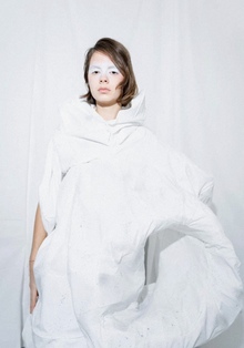 WHITE SHOW