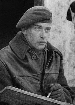 Мотив угрозы Алекса Колвилла.