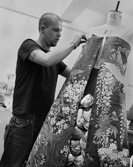 Alexander McQueen на стыке двух веков 