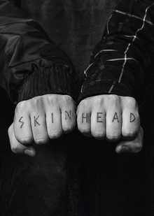 Skinhead aesthetics: влияние субкультуры на женскую моду Skinhead aesthetics: влияние субкультуры на женскую моду