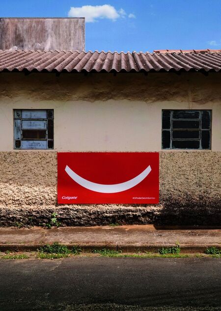 Анализ рекламной кампании Colgate «Smiles everywhere»