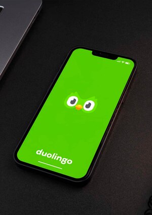 Duolingo: communication strategy analysis
