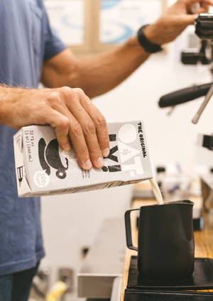 Communication theory: «Oatly»