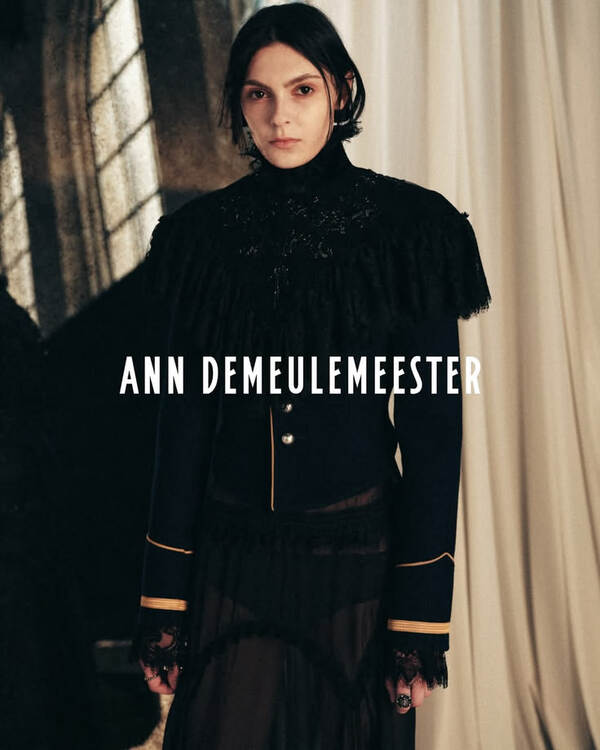 Ann Demeulemeester's Communication