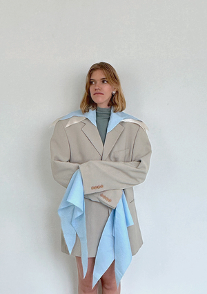 Единичное изделие. Концепция самодостаточности или 8К». РУБАШКА