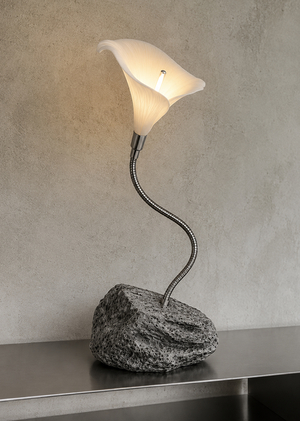 AVGVST GARDEN LIGHT