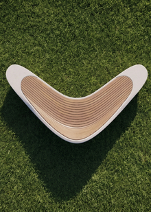 BOOMEGANG BENCH