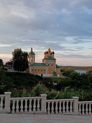 Николо-Набережная церковь