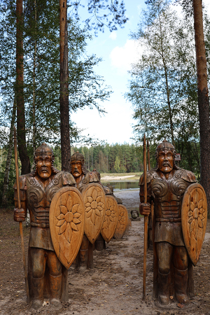 Богатыри парка Сказка