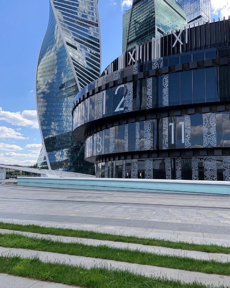 ОБЩЕГОРОДСКАЯ ПЛОЩАДЬ
«МОСКВА-СИТИ»
