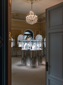 Выставка Cartier Surnaturel Выставка Cartier Surnaturel