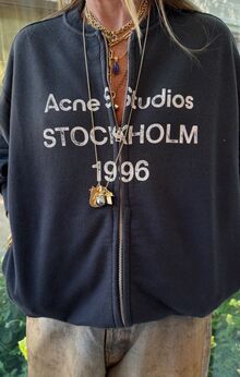 ACNE STUDIOS STORE '' ACNE STUDIOS STORE ''