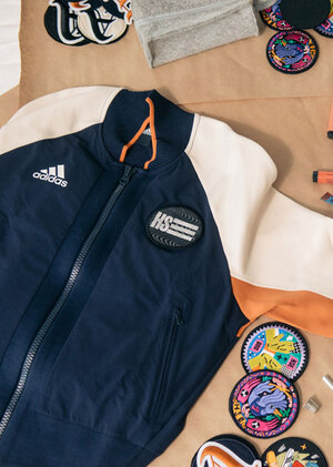 Adidas. Бомбер VRCT: твой знак отличия. Лимитированная коллекция