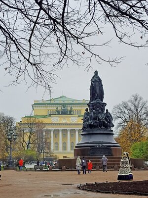 В&nbsp;ожидании снега: клумбы Петербурга готовят к&nbsp;зиме