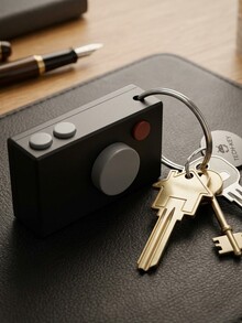 Брелок LEICA Брелок LEICA