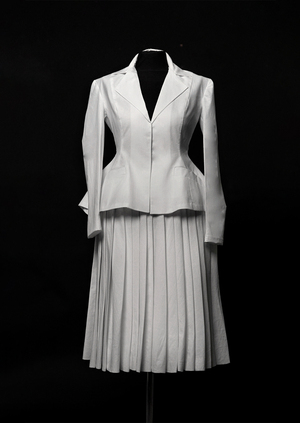 The Bar suit, Christian Dior, 1947
